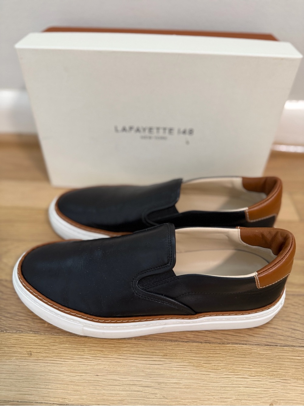 Lafayette 148 New York Tyler Nappa Leather Slip-On Sneakers Black Tan 39.5